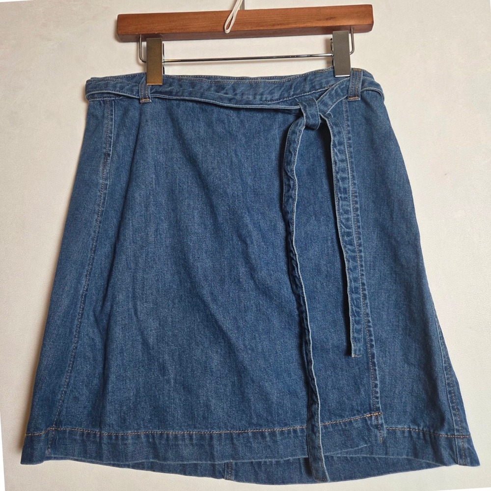 Gap 1969 Denim Wrap Mini Skirt Women 29 Blue Casual Minimalist Preppy Collegiate
